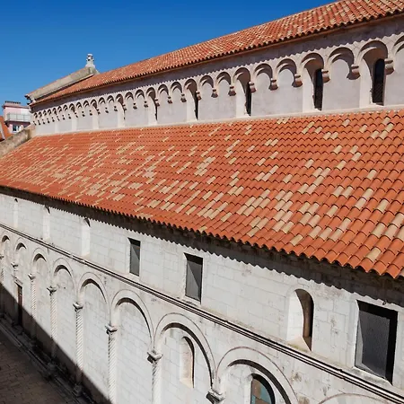 Iadera Terrace By Belmont Realty Lägenhet